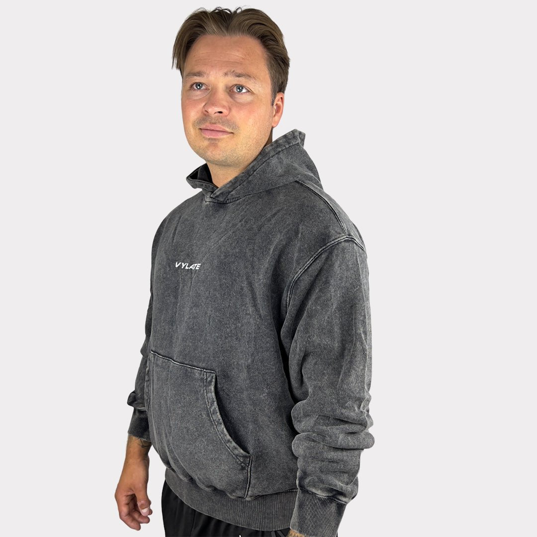 COVERUP HOODIE - SVART - VYLATE.NO