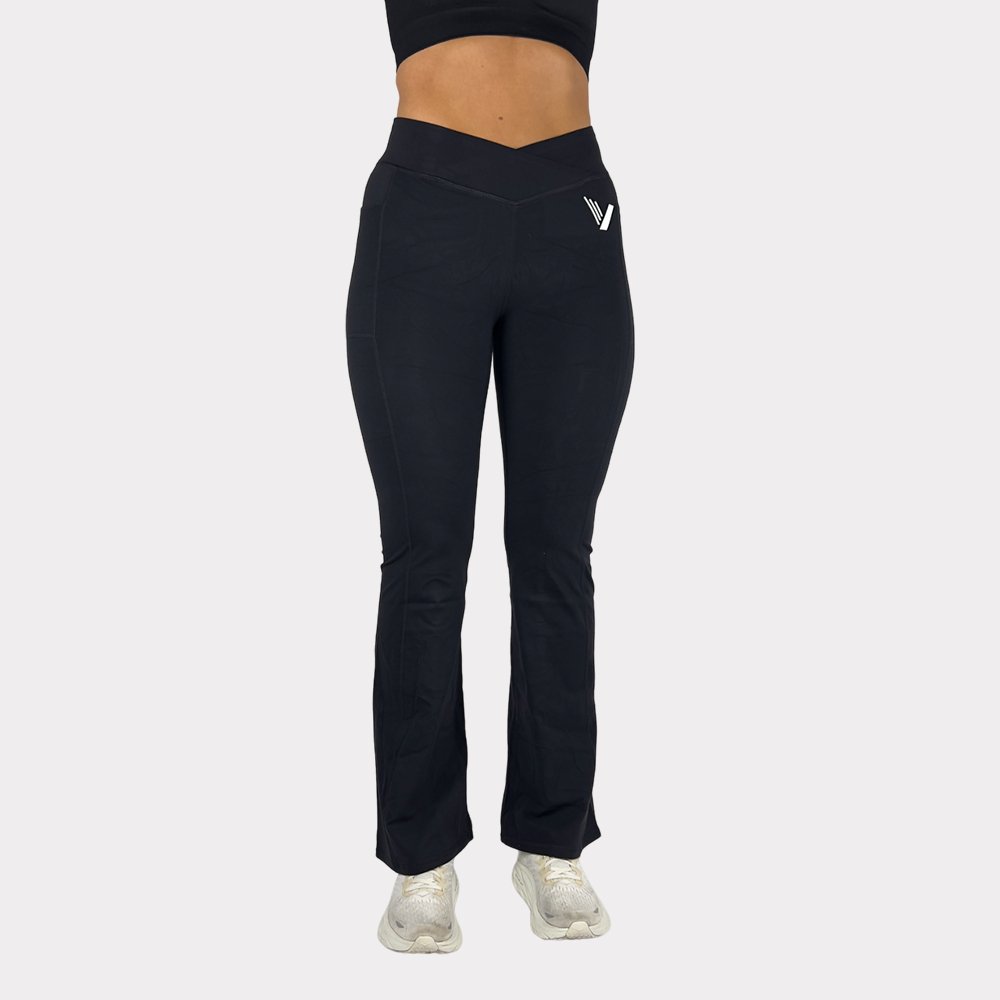 FLARE LEGGINGS - SVART - VYLATE.NO