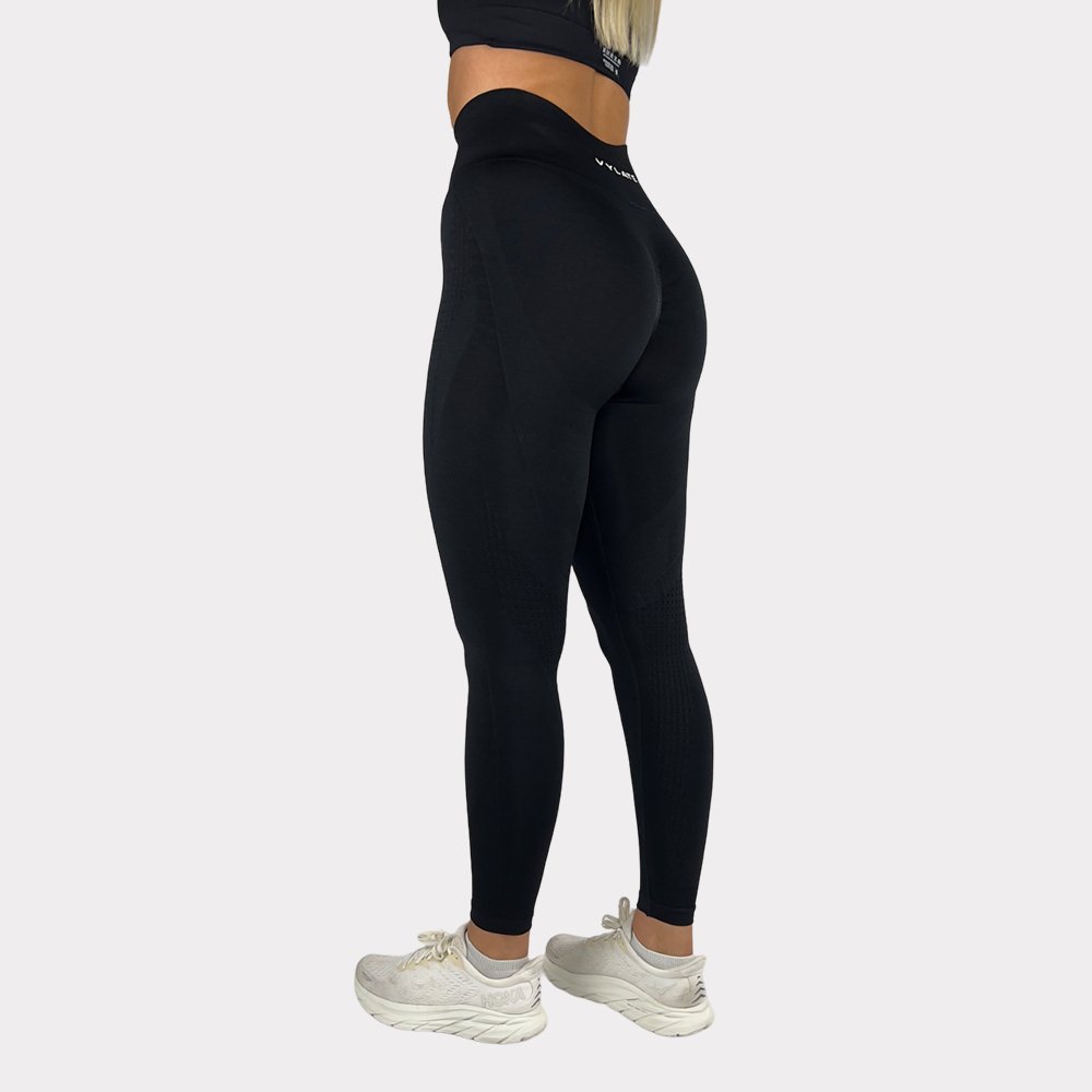 VIBE TIGHTS - SVART - VYLATE.NO